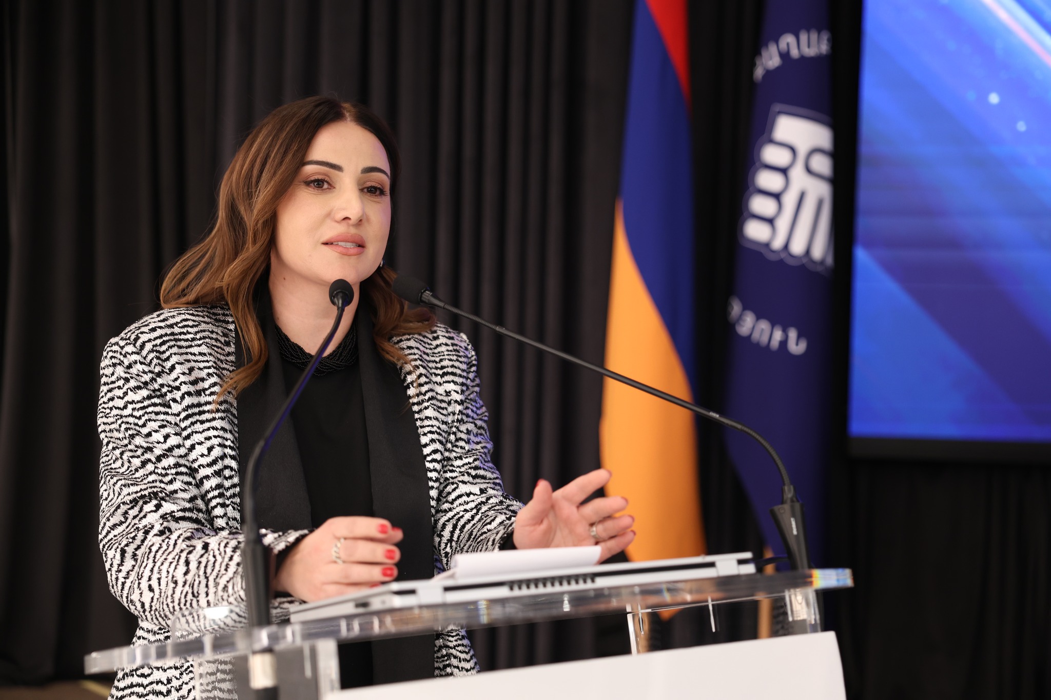 605990676_1293215322842530_4347525693095975336_n.jpg (423 KB)