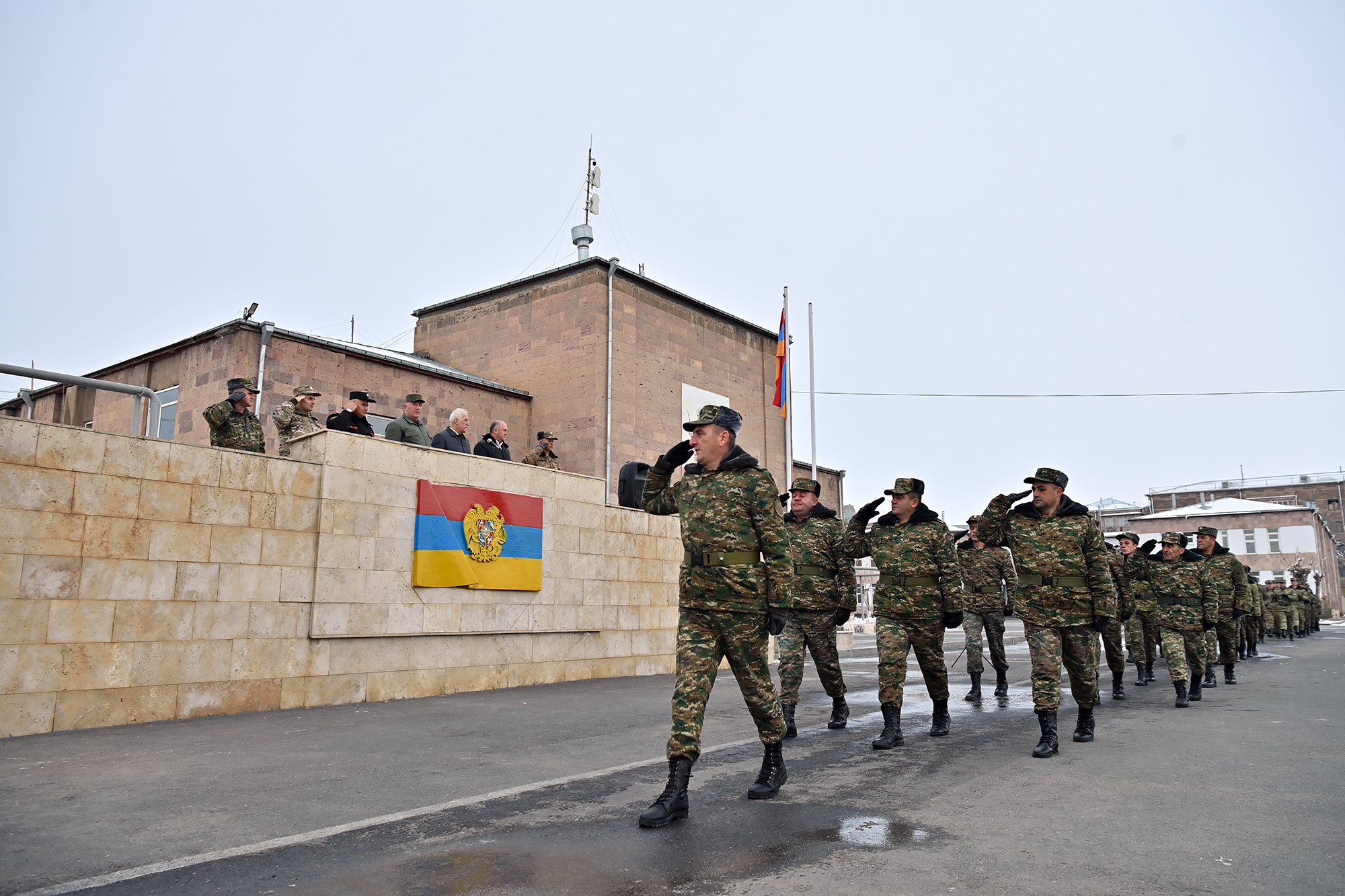 66027_b.jpg (1.72 MB)