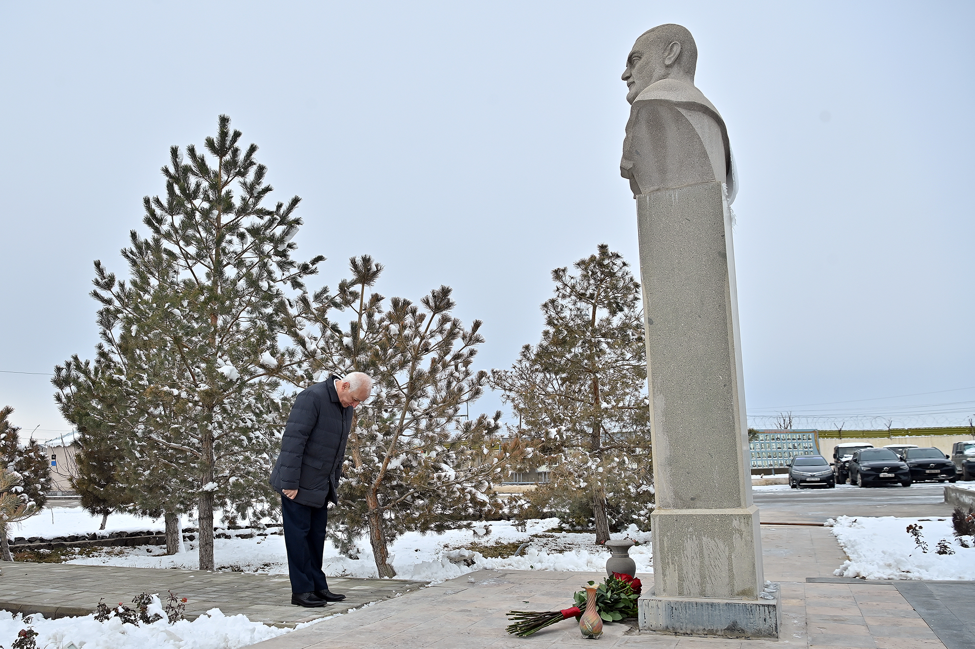 66031_b.jpg (2.32 MB)