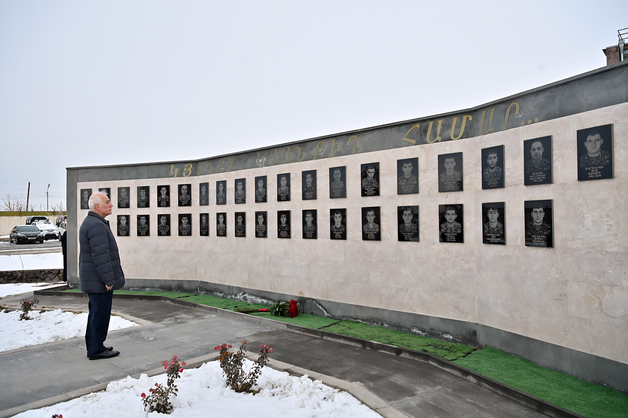 66032_b.jpg (1.57 MB)