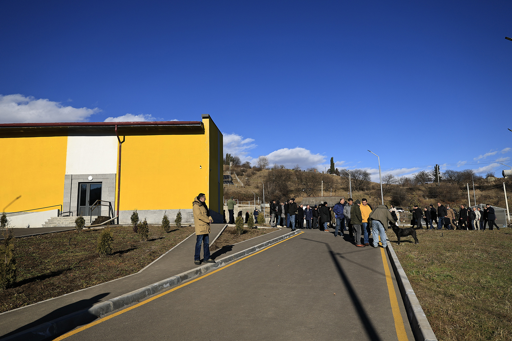 62228_b.jpg (803 KB)