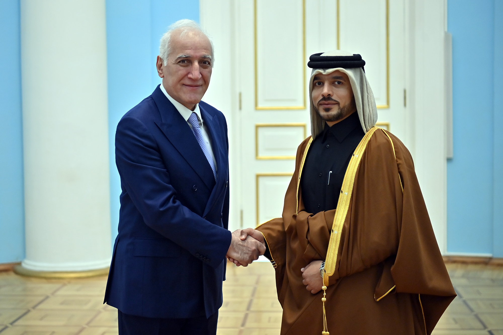 66101_b.jpg (1.29 MB)