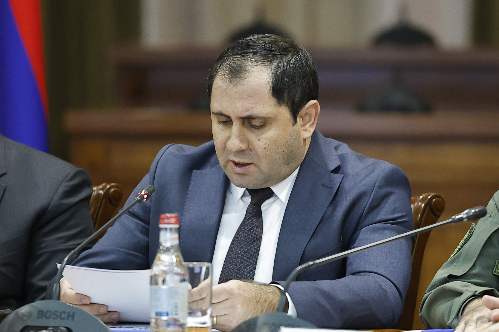 62719_b.jpg (717 KB)