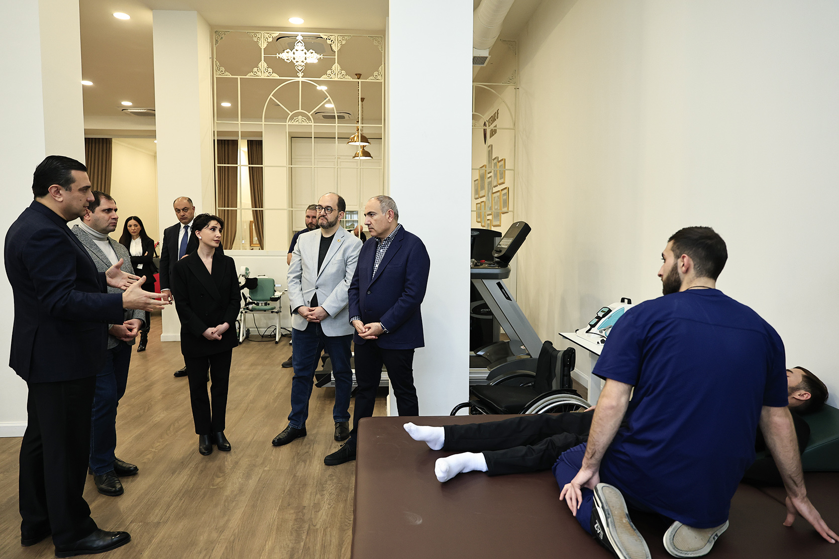 62783_b.jpg (591 KB)