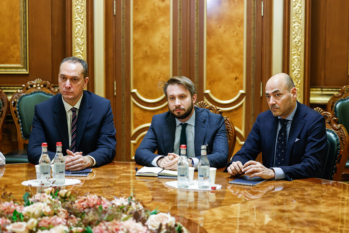 16273_am_3.jpg (138 KB)