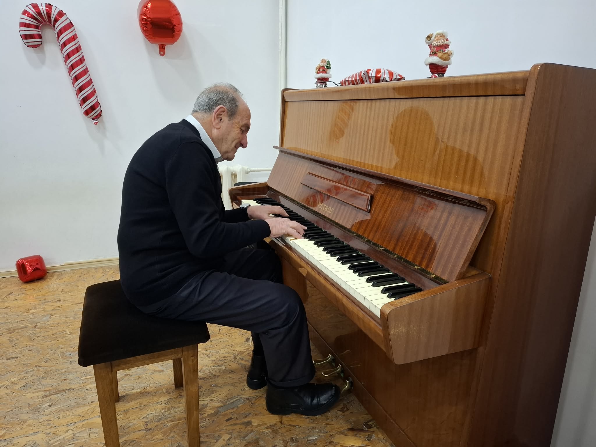 b06e523a-f05e-4329-9dbf-b1a23d26d270.jpg (258 KB)