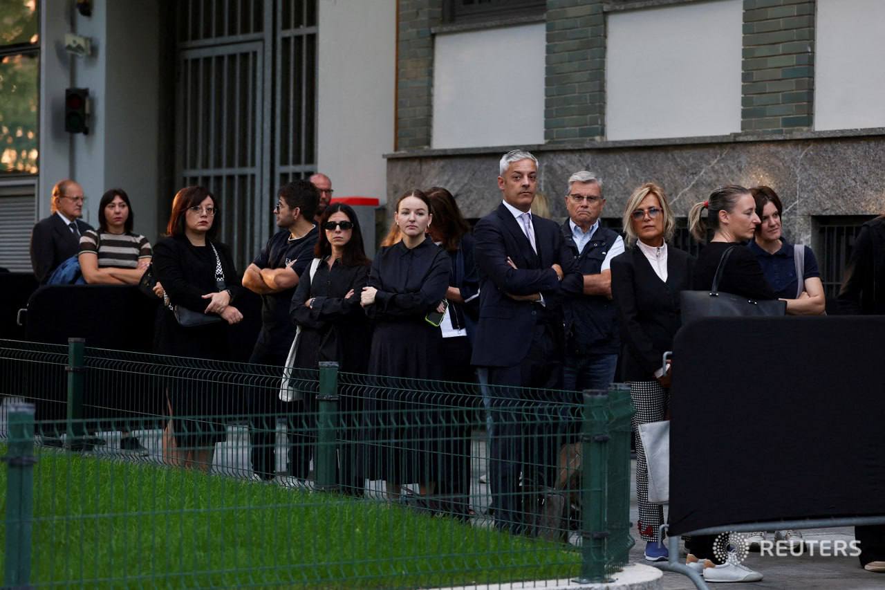 e844deb9aac1b95cf63b905fc8c02ac1_o.jpg (115 KB)