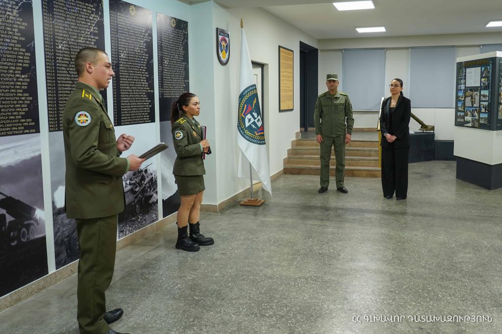 news_4853_4412040509.jpg (113 KB)