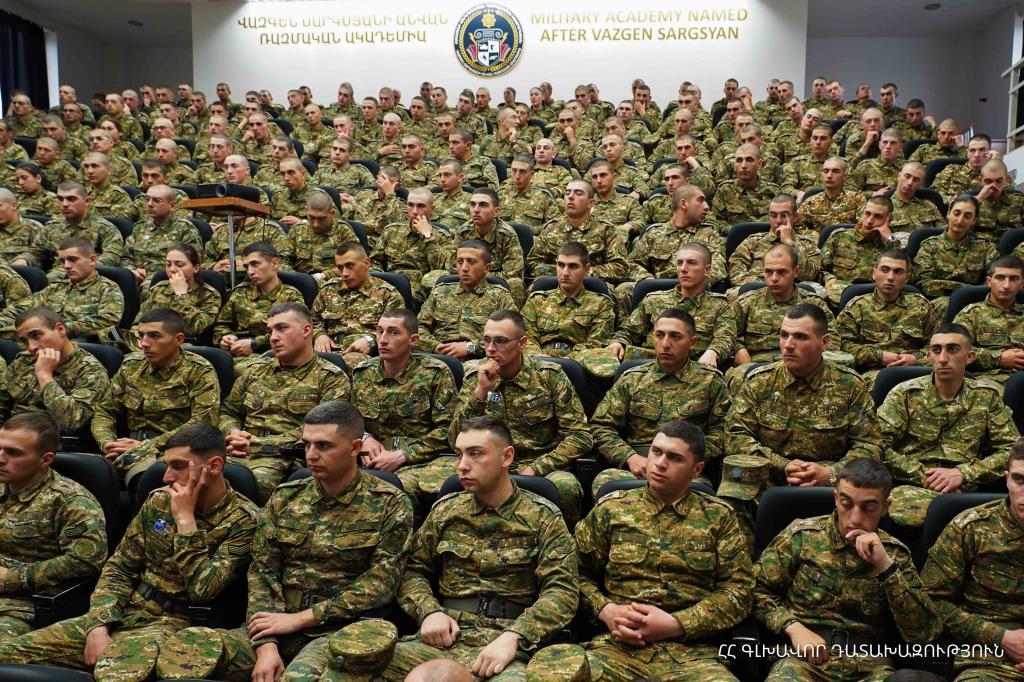 news_4853_4412053492.jpg (196 KB)