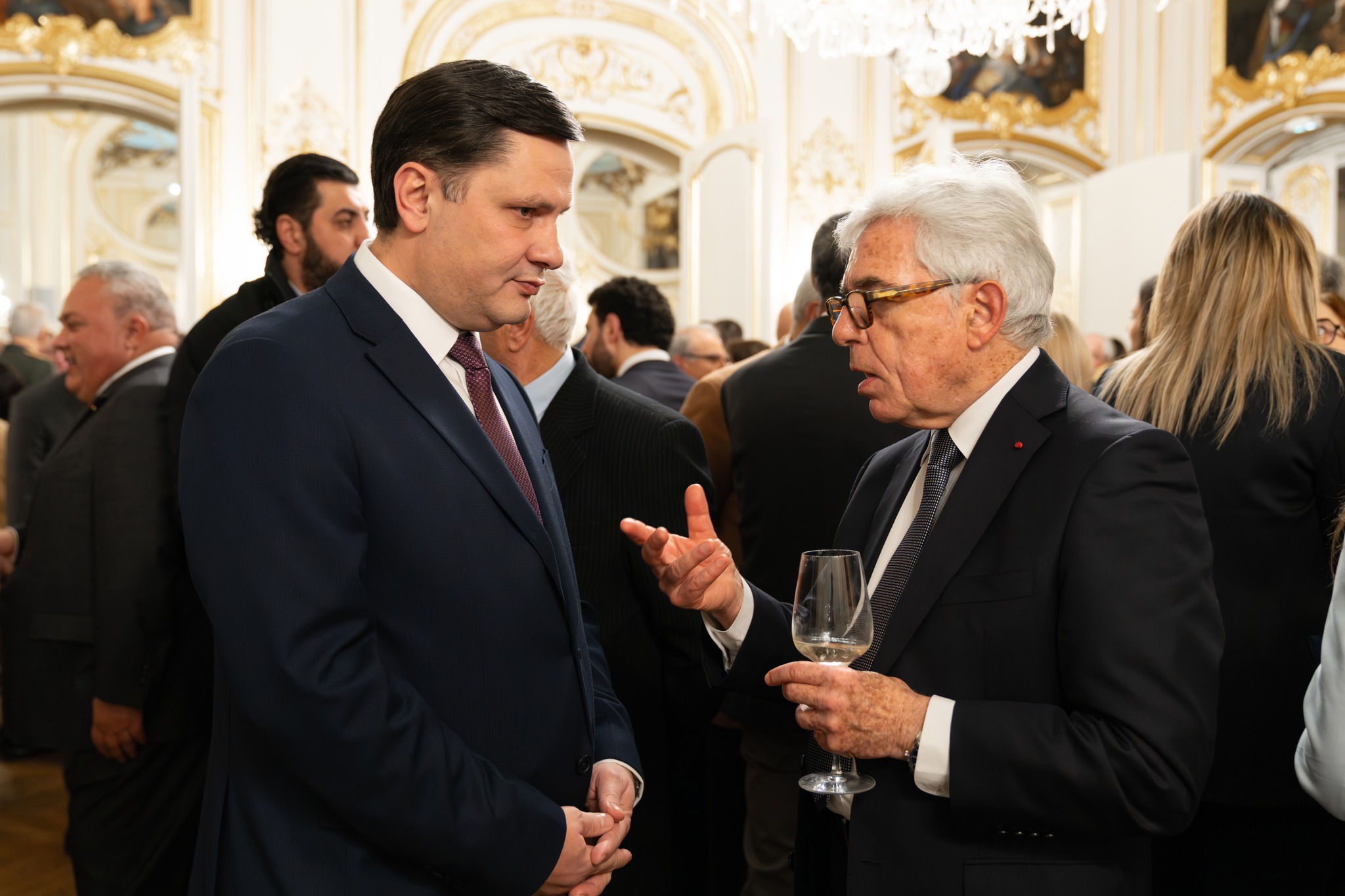 628417564_937178558832331_8659991483312871845_n.jpg (394 KB)