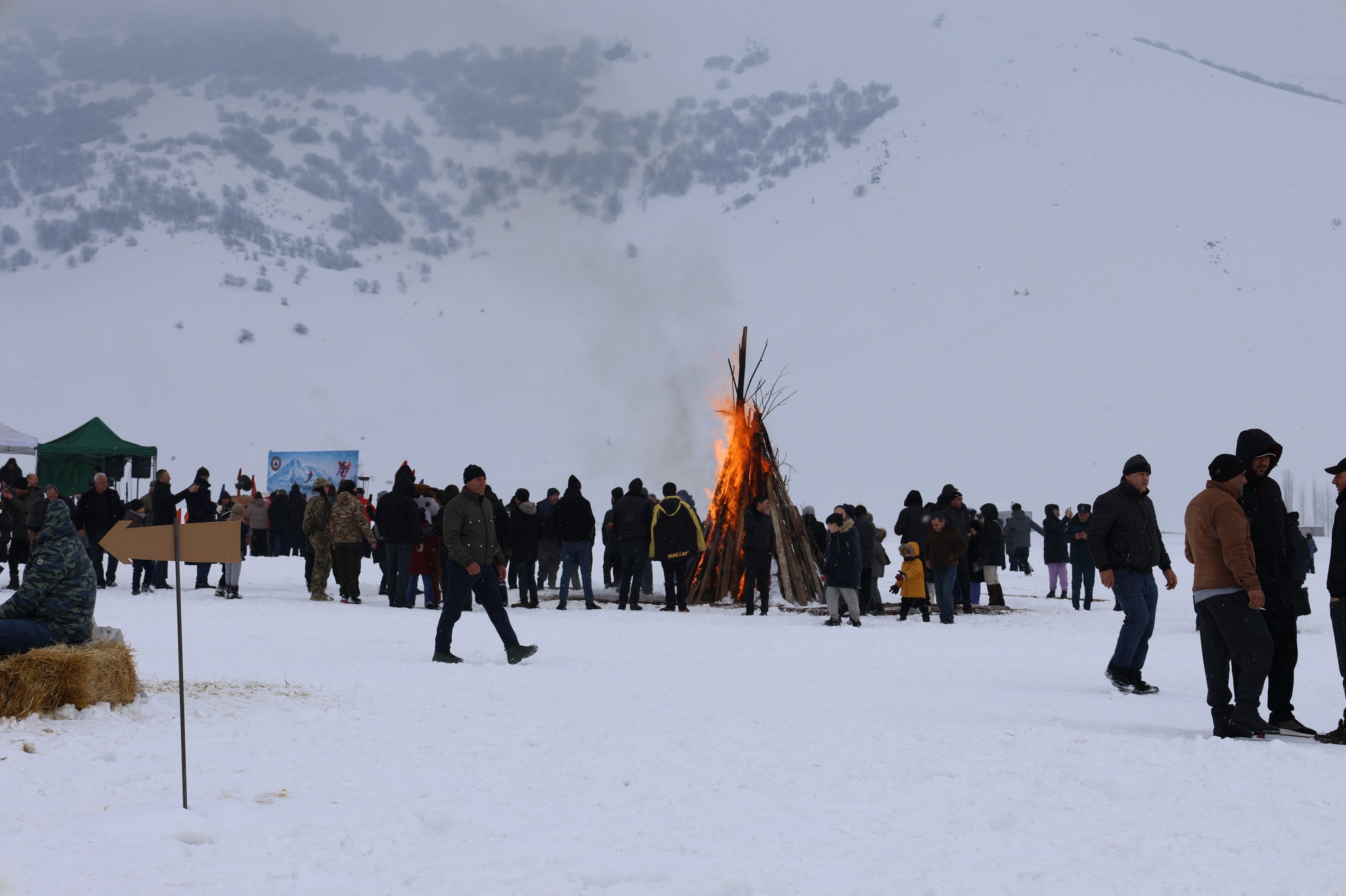 628457594_892583843417076_4793282273965709607_n.jpg (360 KB)