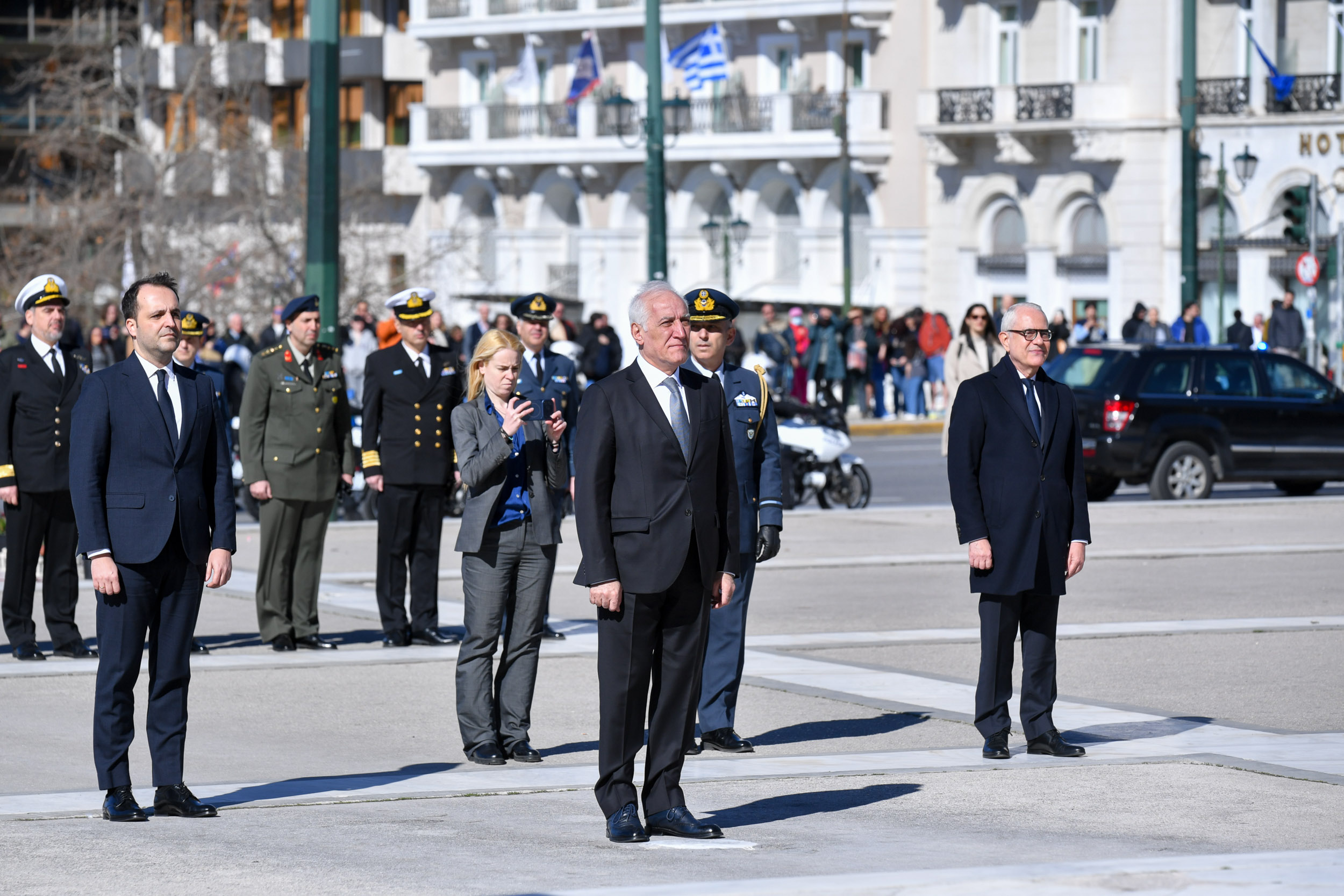 66326_b.jpg (674 KB)