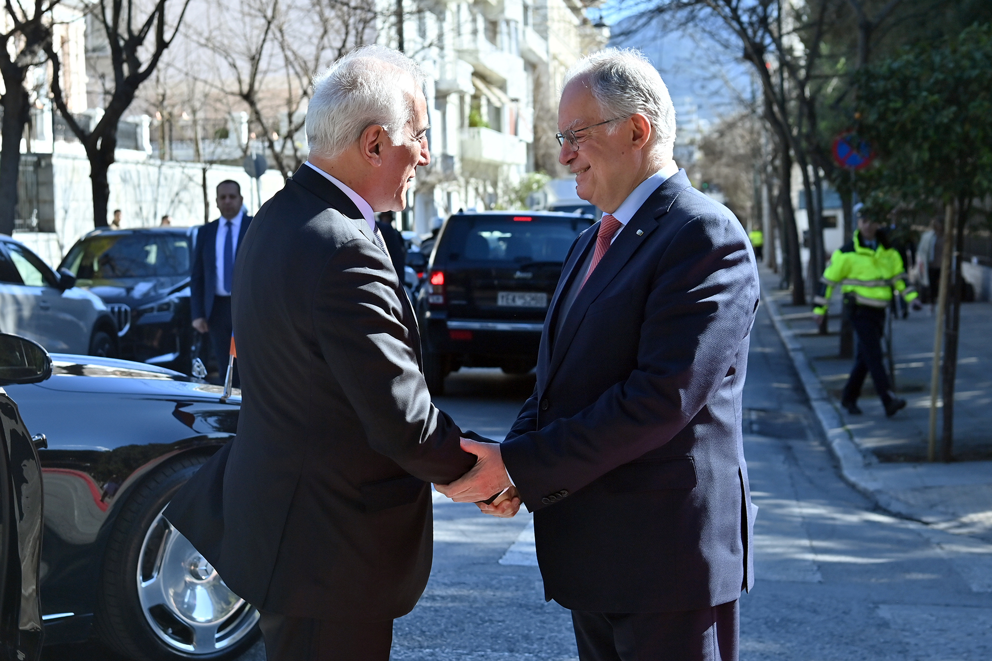 66336_b.jpg (1.68 MB)