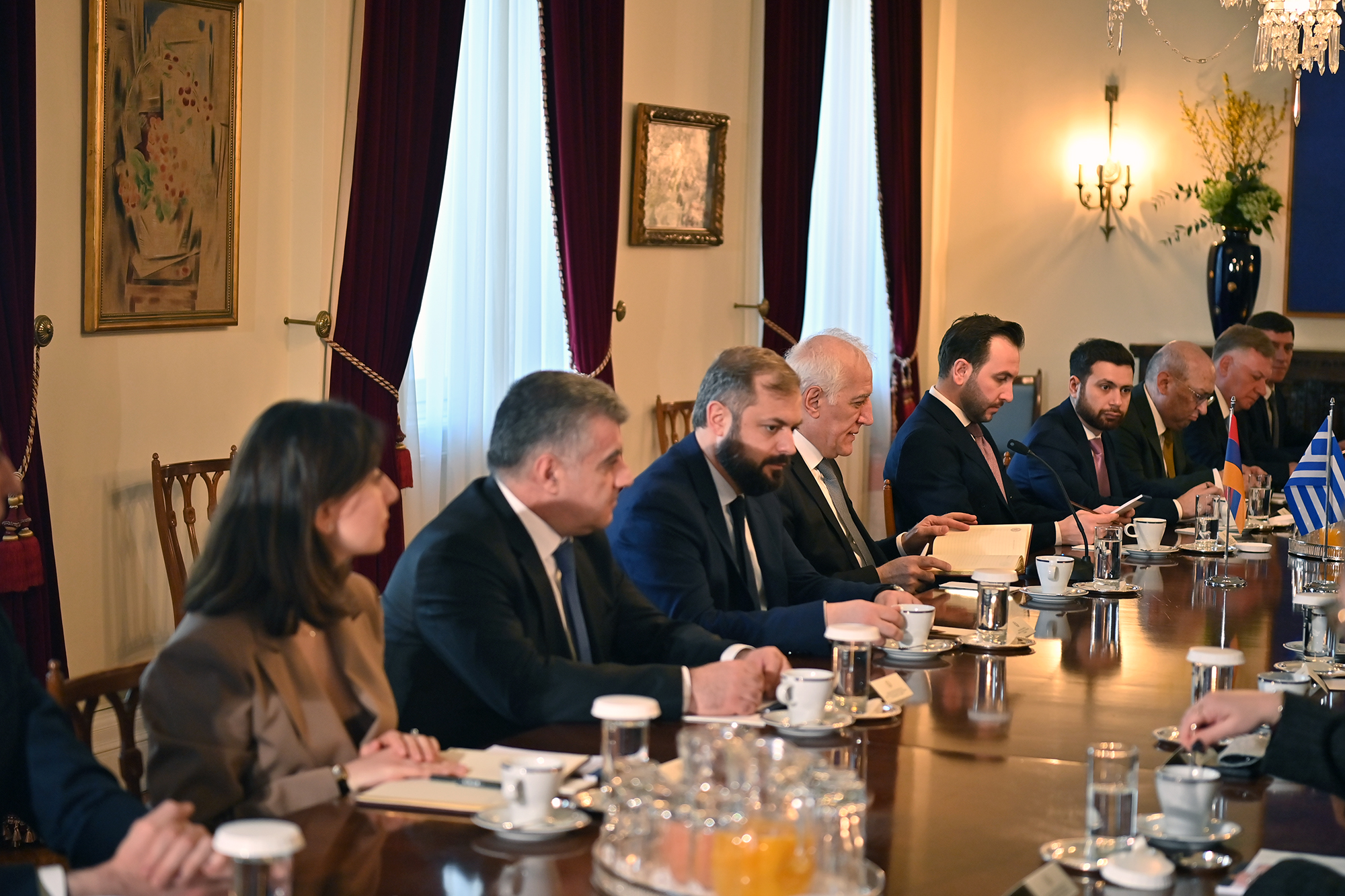 66355_b.jpg (1.62 MB)