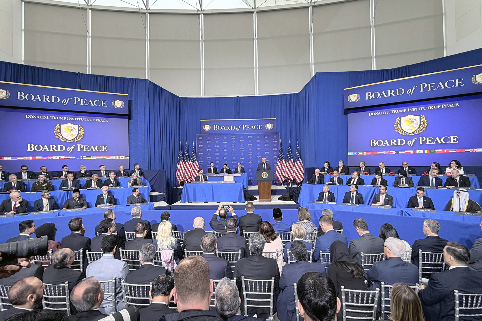 63149_b.jpg (910 KB)