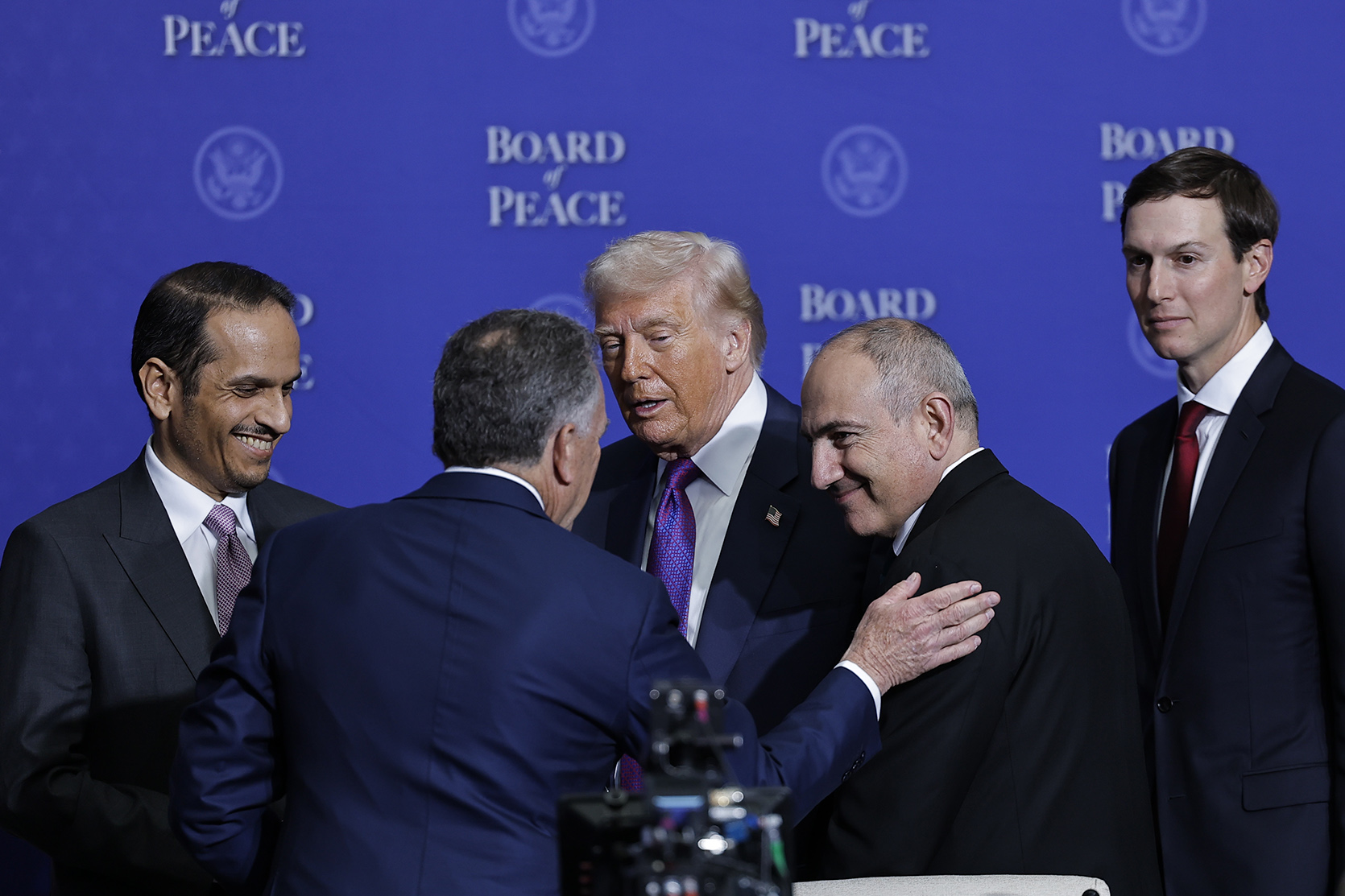 63151_b.jpg (500 KB)