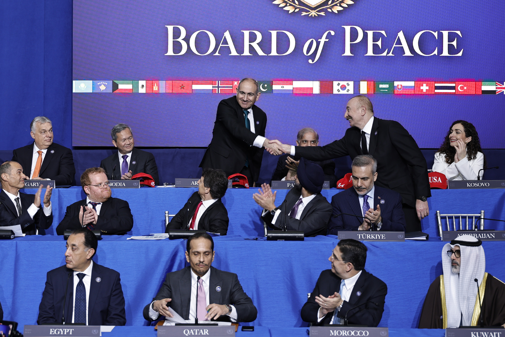 63171_b.jpg (893 KB)