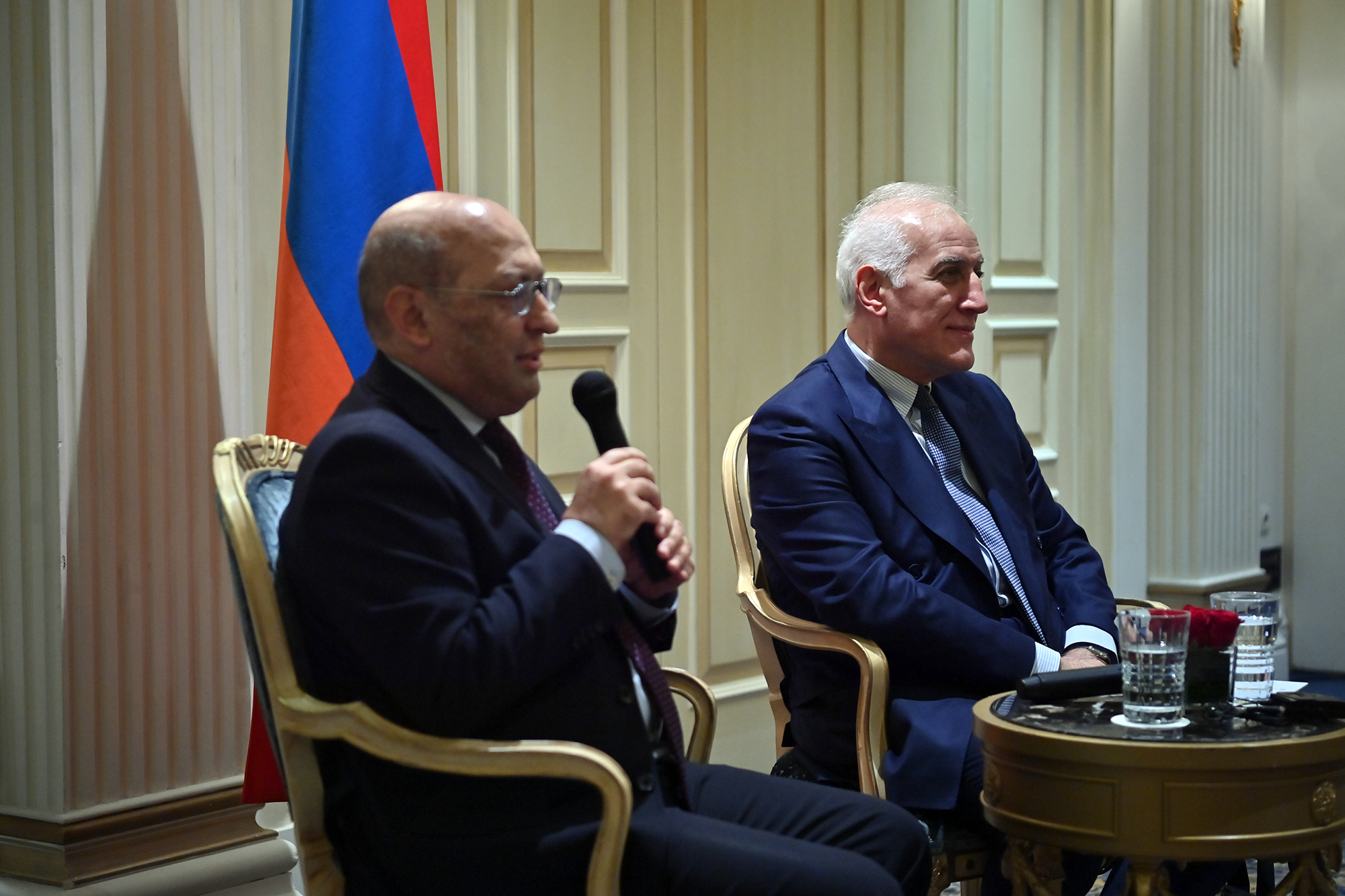 66516_b.jpg (1.35 MB)