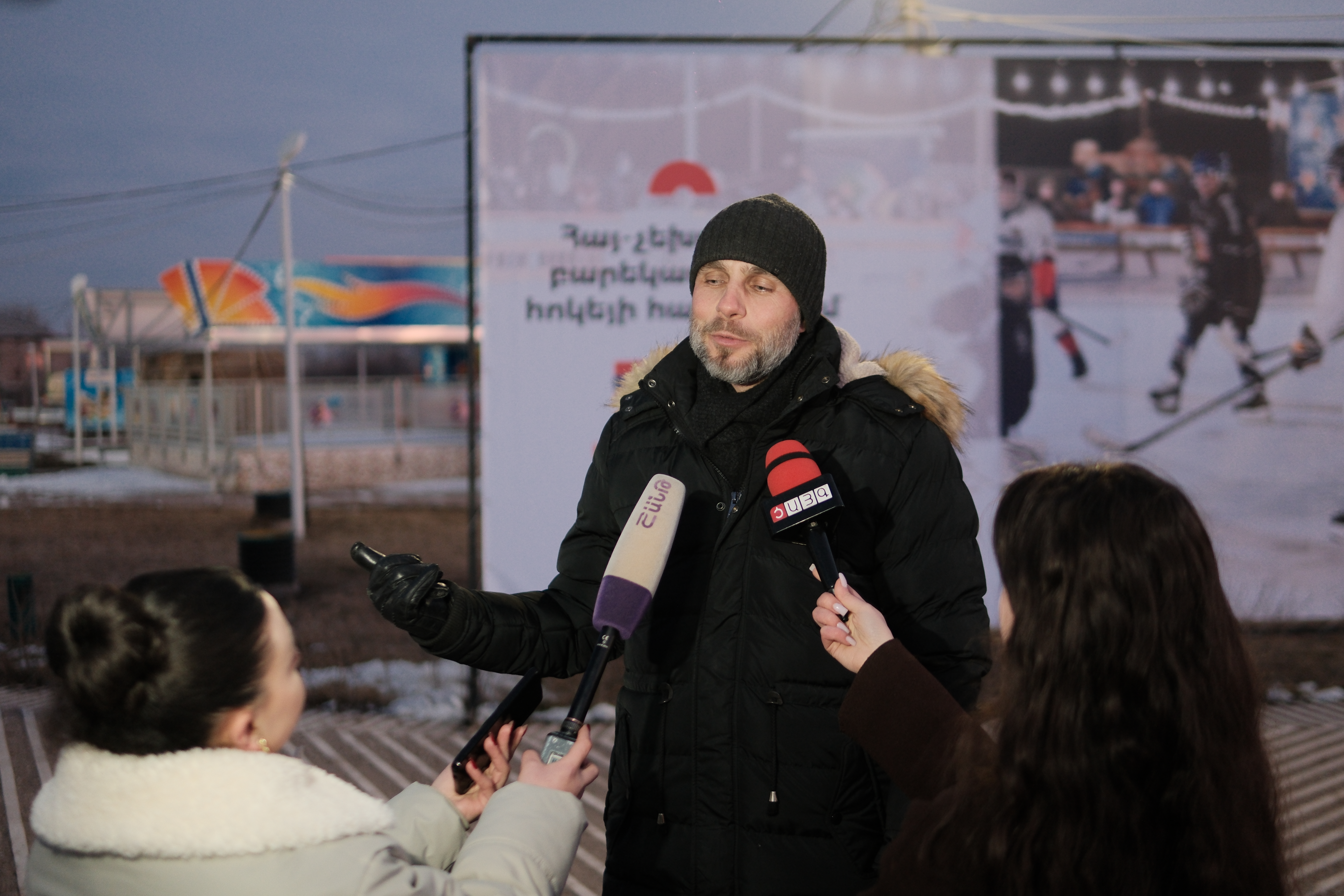 DSCF8127.JPG (18.95 MB)