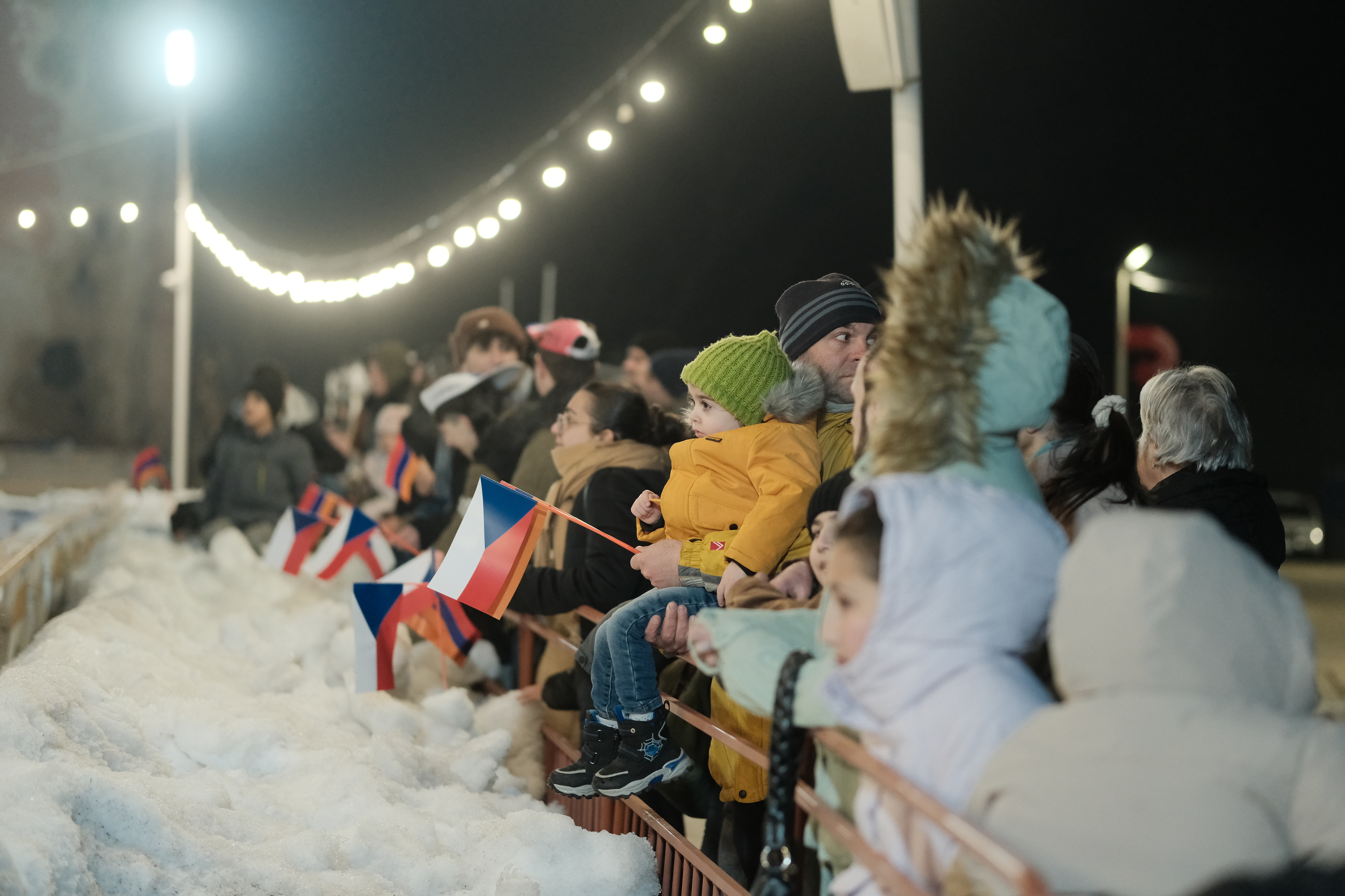 DSCF8524.JPG (18.25 MB)