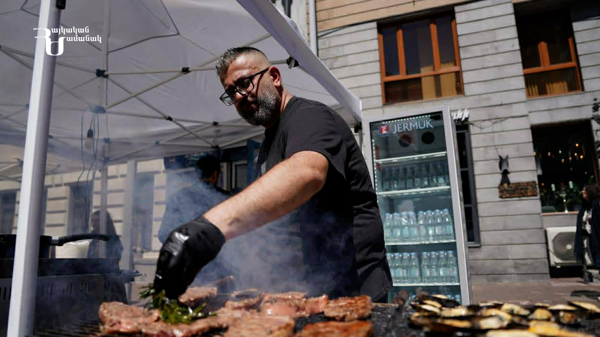 ooooooo.jpg (627 KB)