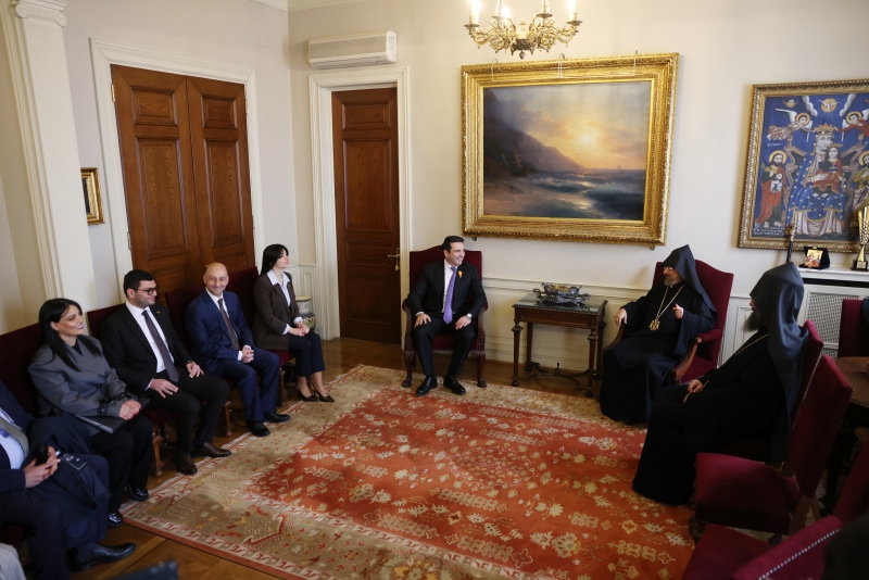 photo (17).jpg (329 KB)